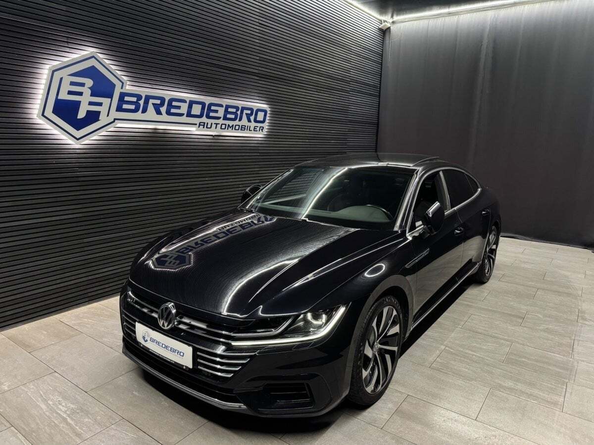 Sort VW Arteon fra 2018