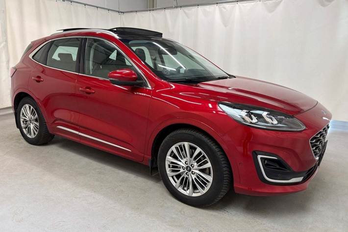 Rød Ford Kuga fra 2020