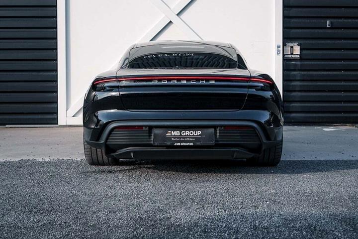 undefined Porsche Taycan fra 2021