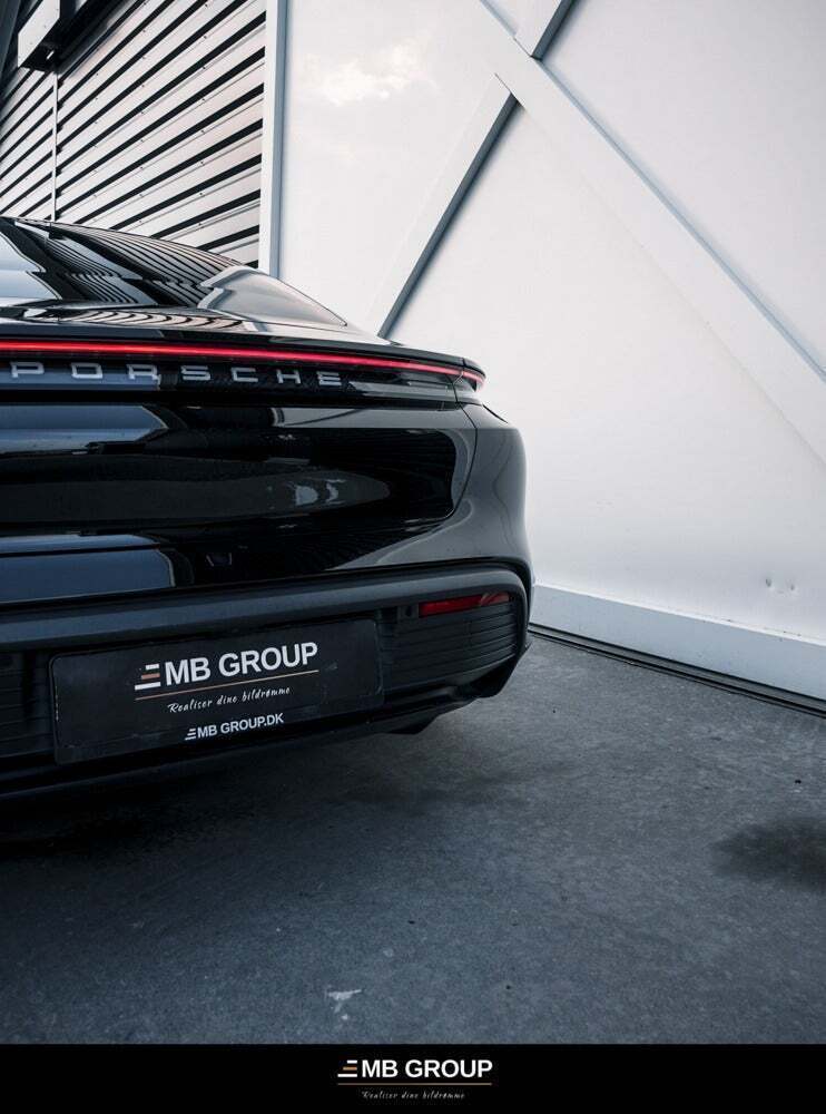 Porsche Taycan Performance+