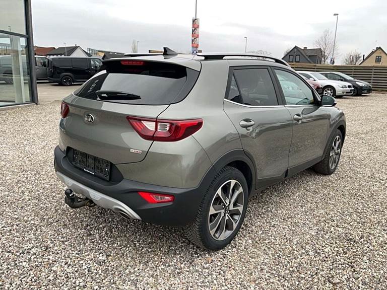 Kia Stonic 1,0 T-GDi Attraction