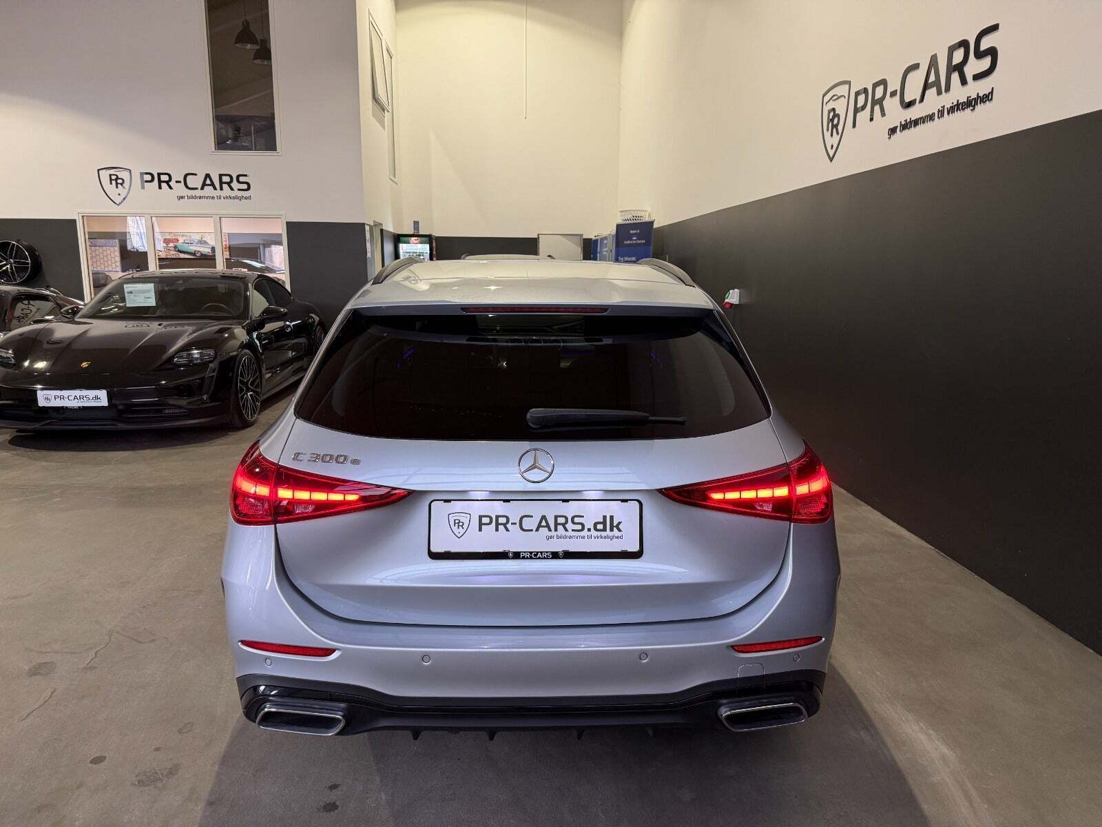 Mercedes C300 e 2,0 AMG Line stc. aut.