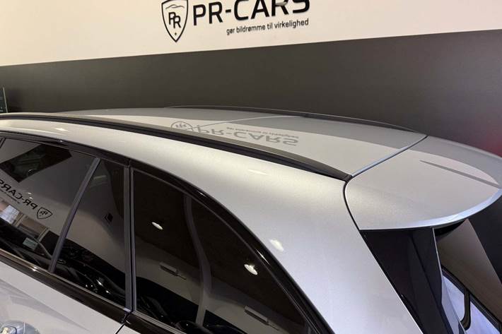 undefined Mercedes C300 e fra 2023