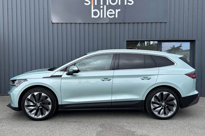 Grøn Skoda Enyaq fra 2022