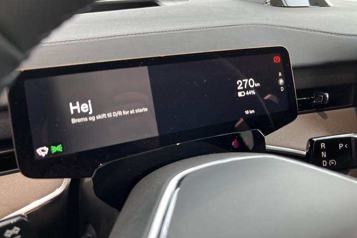 Beige Volvo EX90 fra 2025