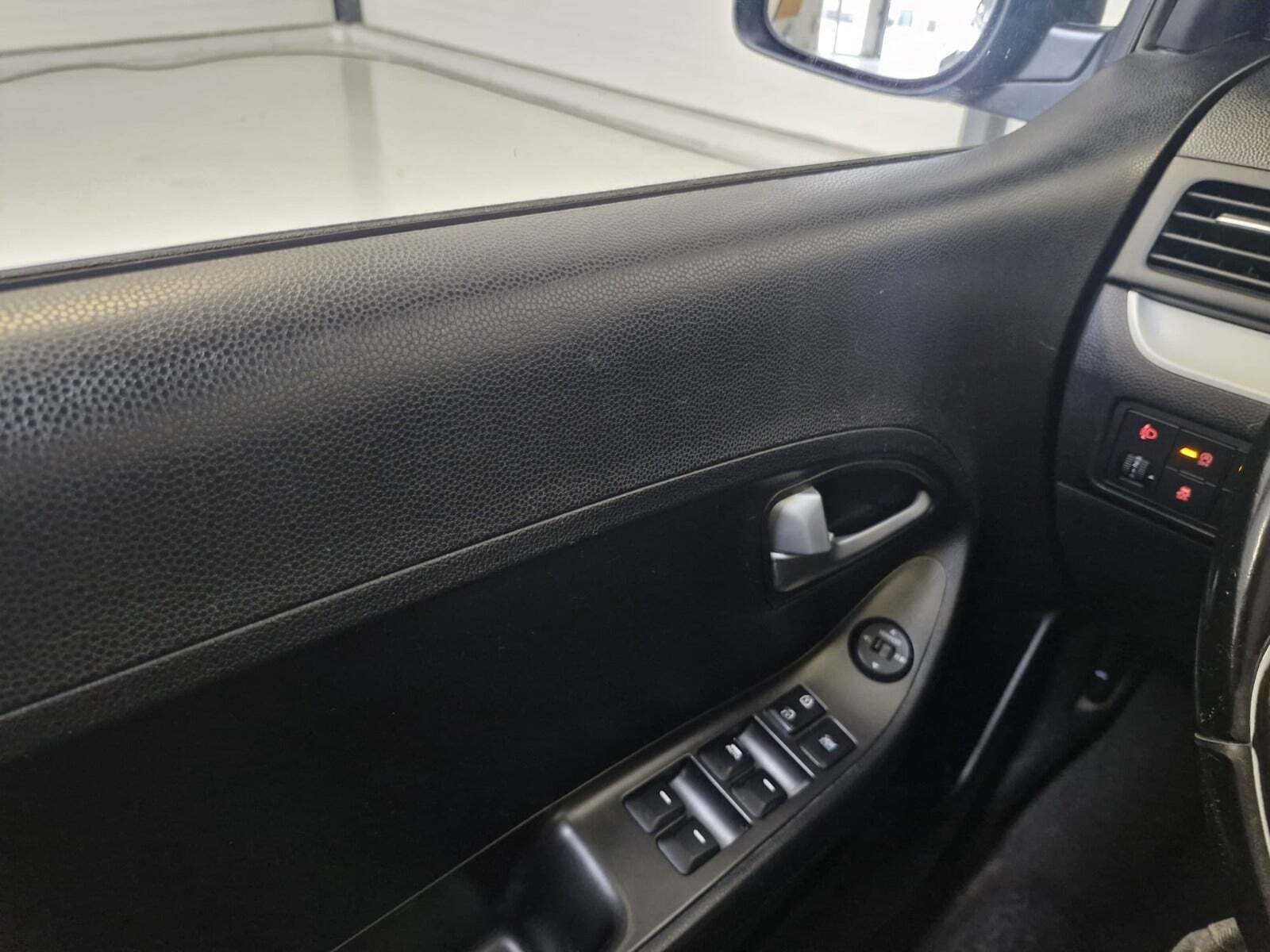 Sort Kia Picanto fra 2016