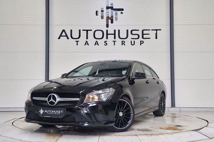 Sort Mercedes CLA200 fra 2016
