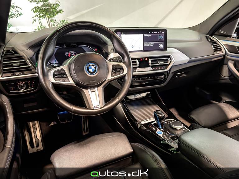 BMW iX3 Charged Plus M-Sport