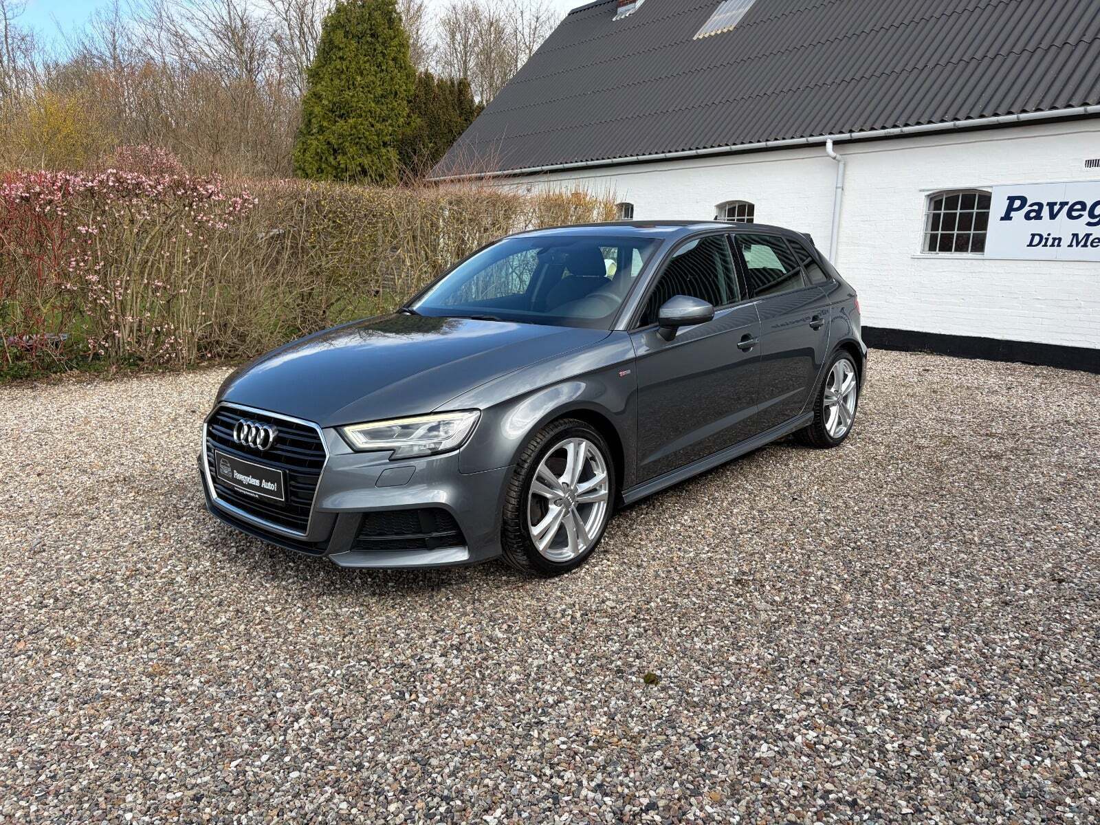 undefined Audi A3 fra 2020