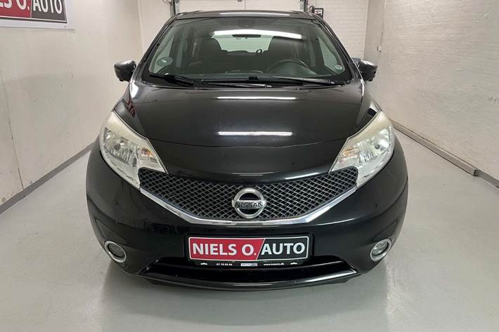 Sort Nissan Note fra 2014
