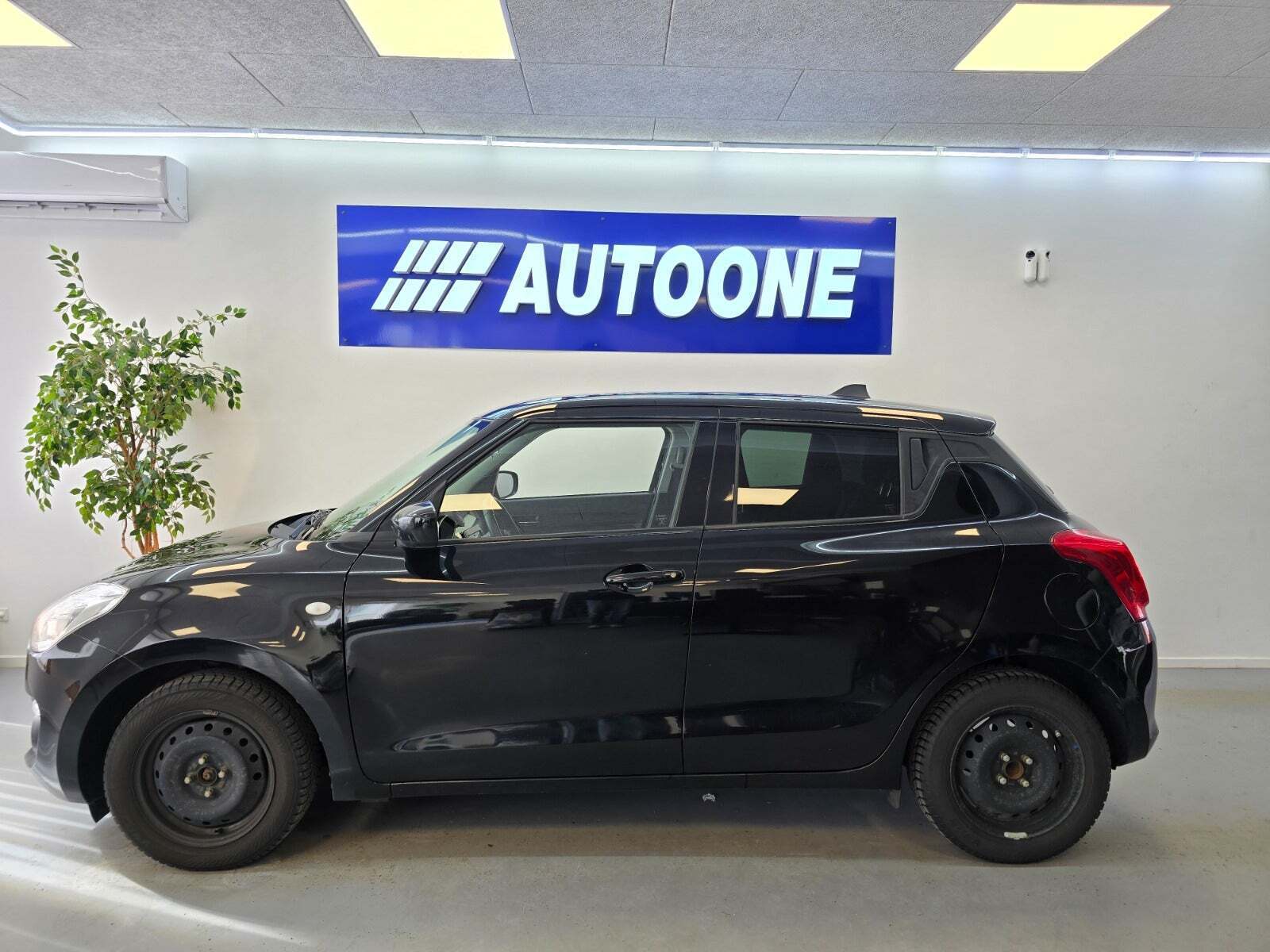 Suzuki Swift 1,2 mHybrid Action Star