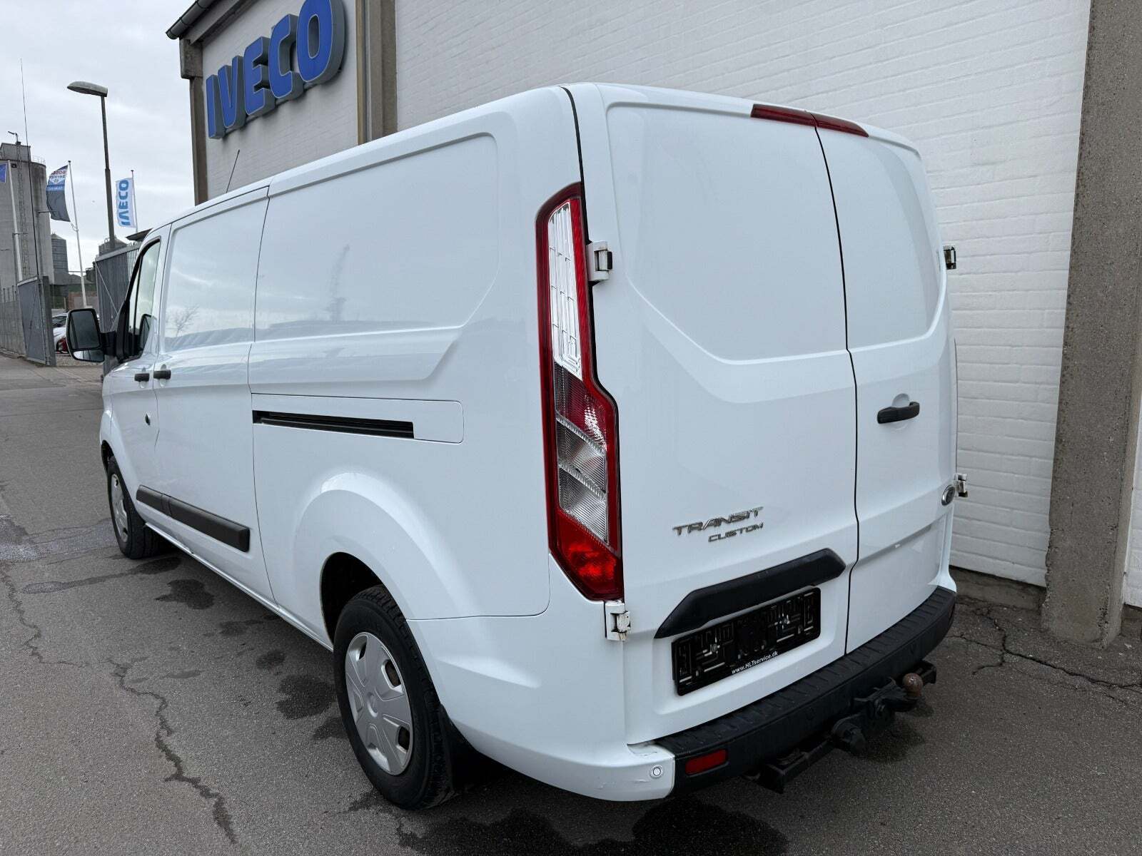 Ford Transit Custom 300 L2 2,0 TDCi 130 Trend