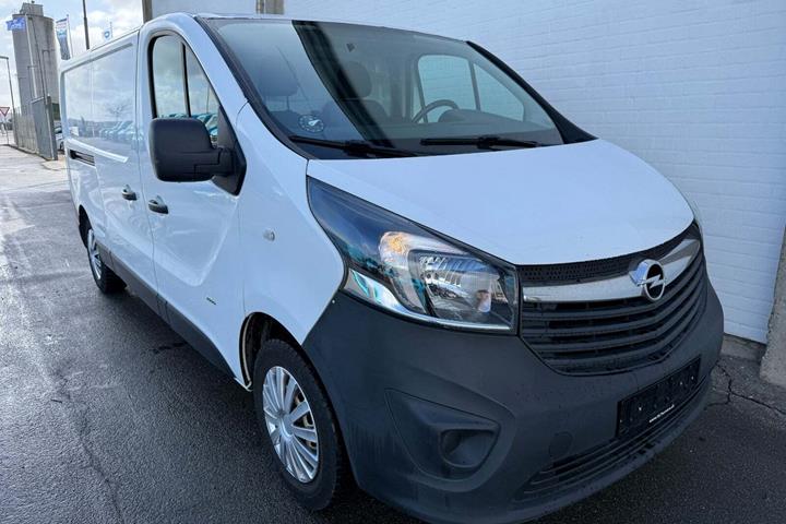 Hvid Opel Vivaro fra 2016