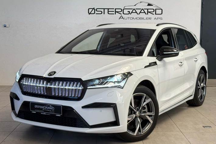 Hvid Skoda Enyaq fra 2025