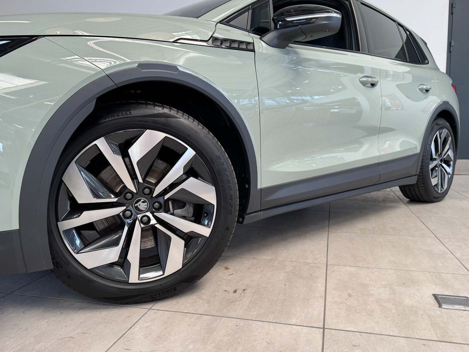 Grøn Skoda Elroq fra 2025