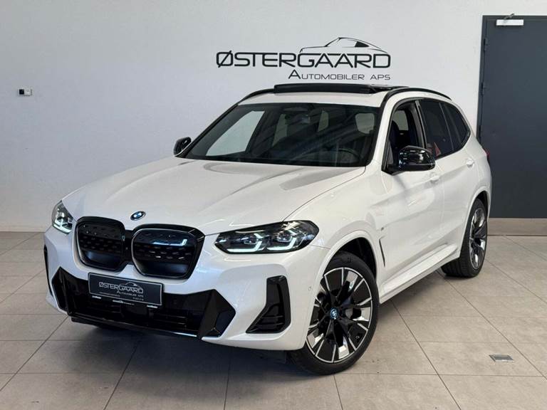 BMW iX3 Charged Plus M-Sport
