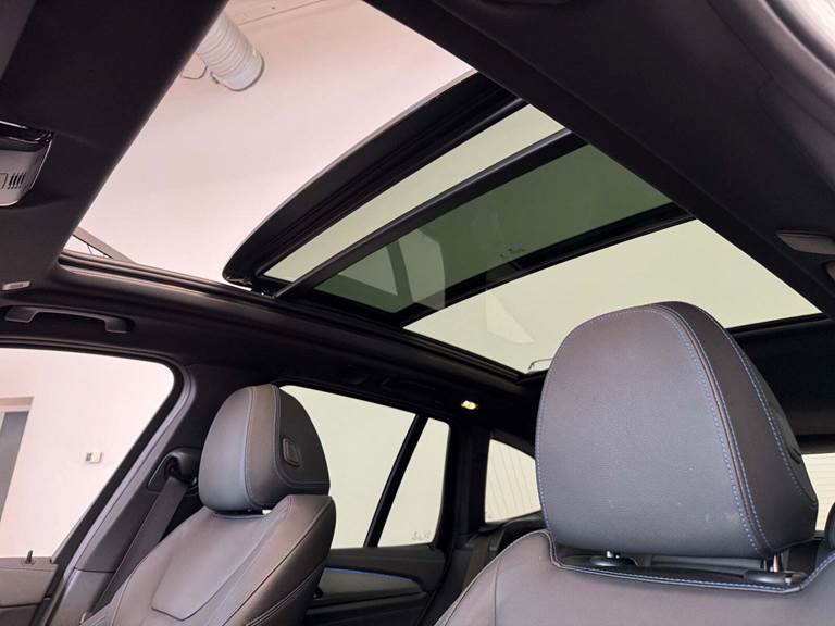 BMW iX3 Charged Plus M-Sport