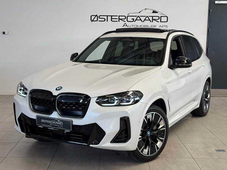 BMW iX3 Charged Plus M-Sport