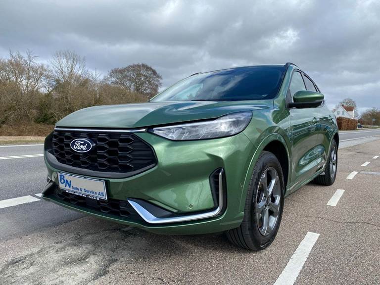 Ford Kuga 2,5 PHEV ST-Line X CVT