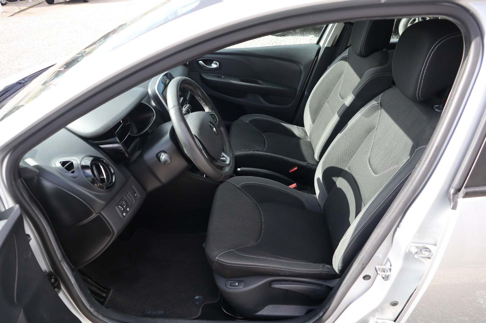 Renault Clio IV 0,9 TCe 90 Zen Sport Tourer