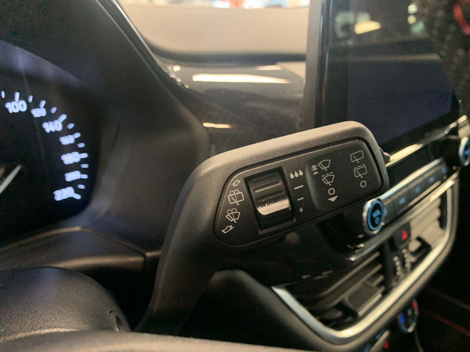 Blå Ford Fiesta fra 2021