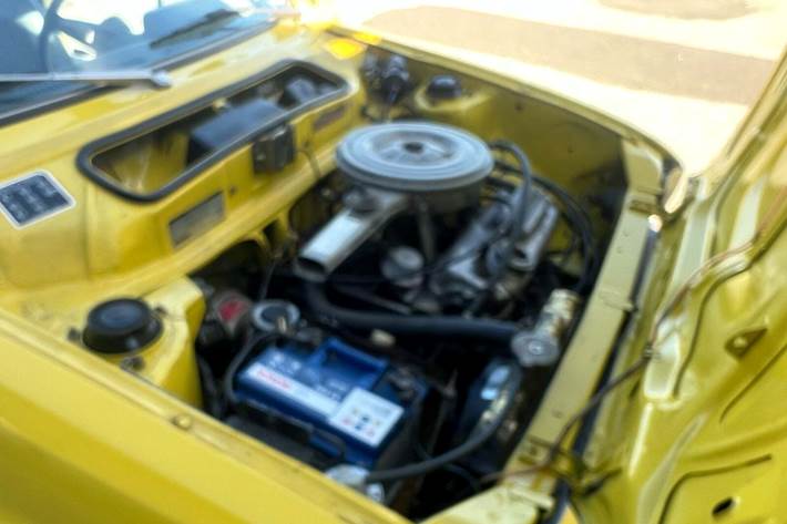 Gul Honda Civic fra 1977