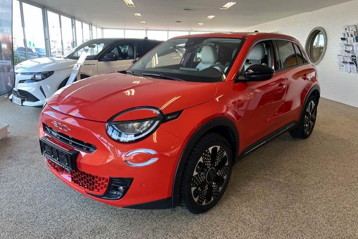 Orange Fiat 600e fra 2024