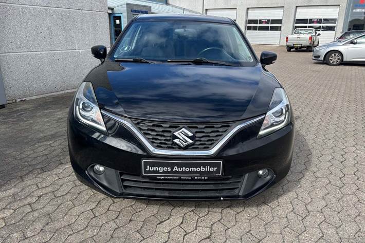 Sort Suzuki Baleno fra 2016