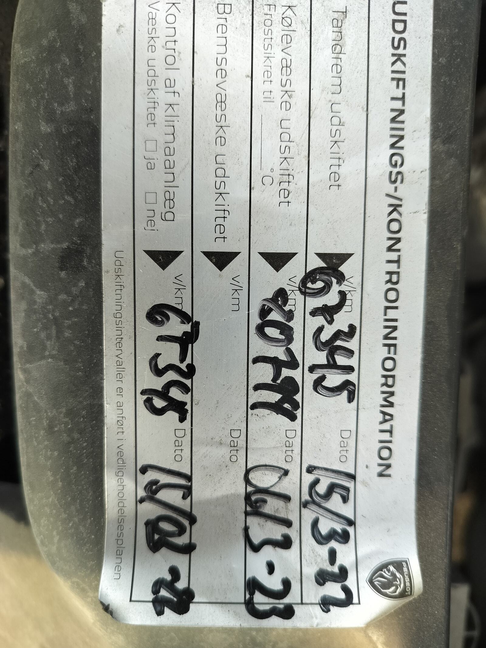 Peugeot 208 1,2 1.2 VTi 5D