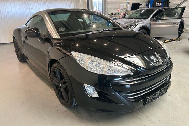 Sort Peugeot RCZ fra 2010