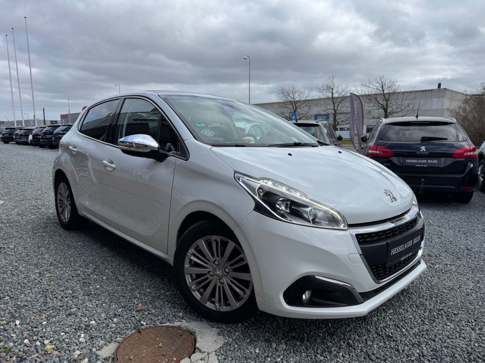 Peugeot 208 1,6 BlueHDi 100 Allure Sky