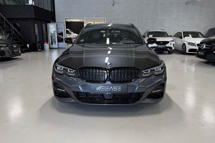 undefined BMW 330e fra 2022