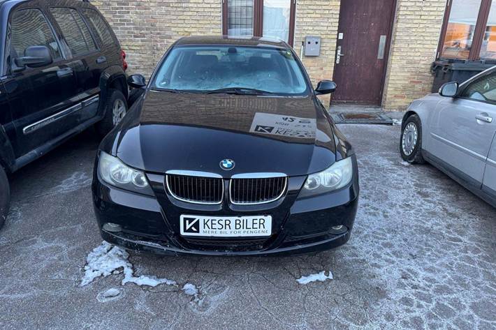 undefined BMW 320i fra 2005