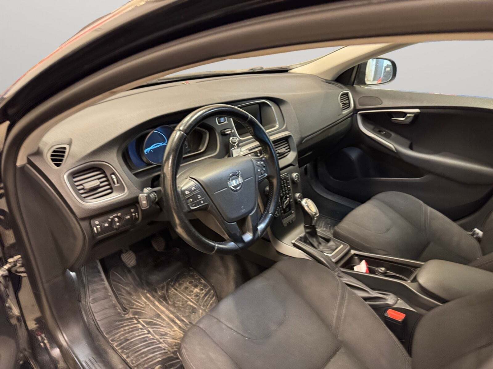 Volvo V40 2,0 D3 150 Kinetic