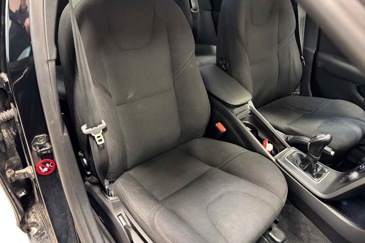 Sort Volvo V40 fra 2013