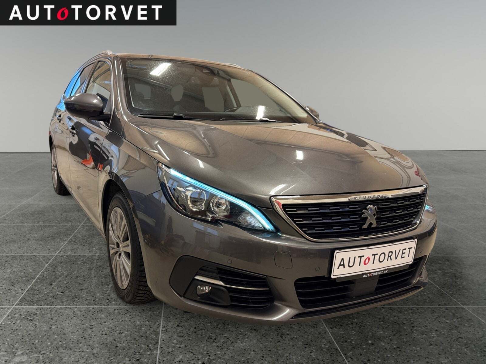 Peugeot 308 1,6 BlueHDi 120 Allure Sky SW