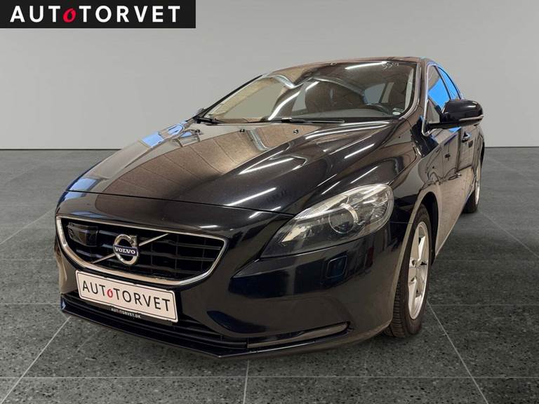 Volvo V40 1,6 D2 115 Kinetic aut.