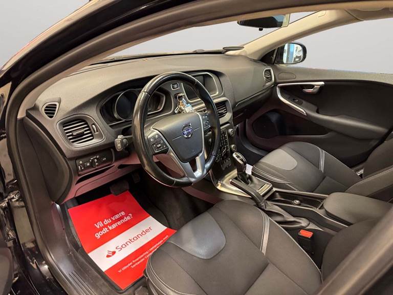 Volvo V40 1,6 D2 115 Kinetic aut.