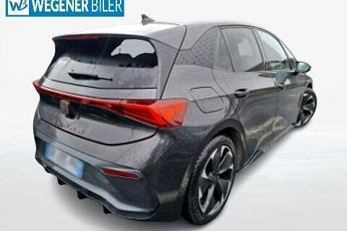 Grå Cupra Born fra 2024