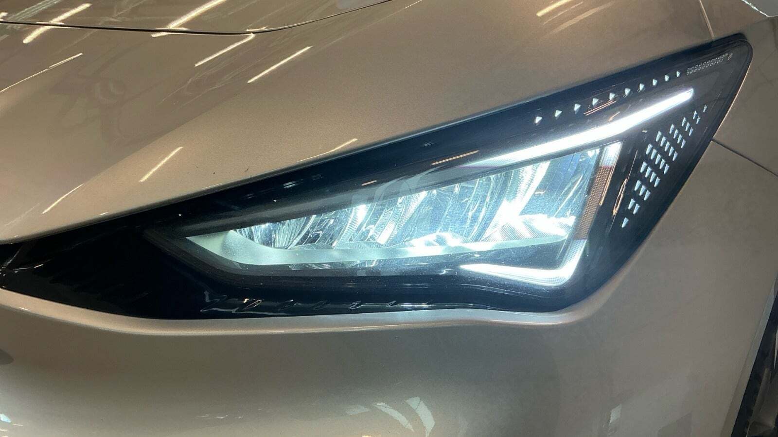 Cupra Born 77 e-Boost