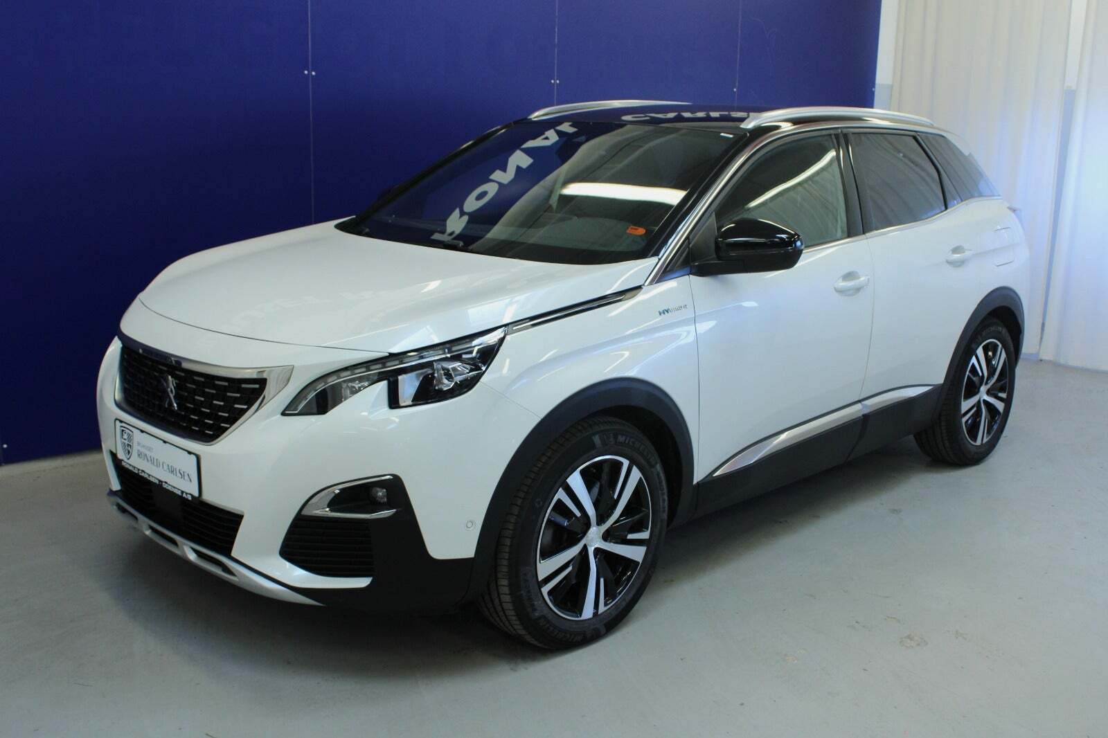 Peugeot 3008 1,6 Hybrid4 GT Line EAT8