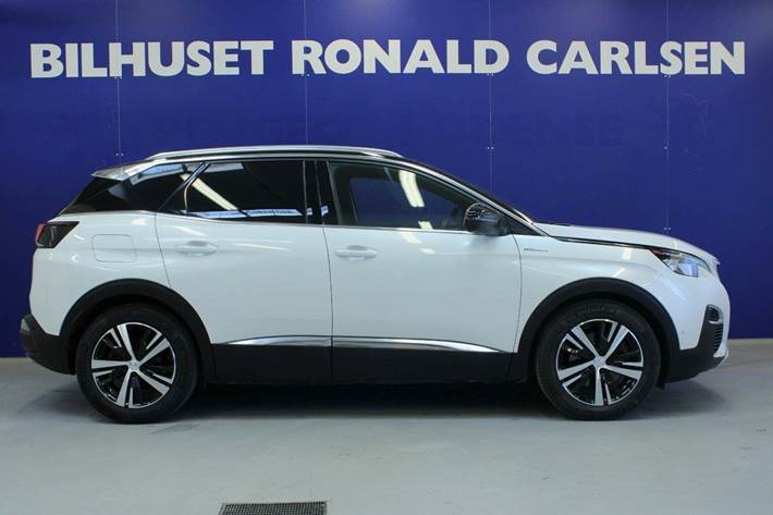 Hvid Peugeot 3008 fra 2020