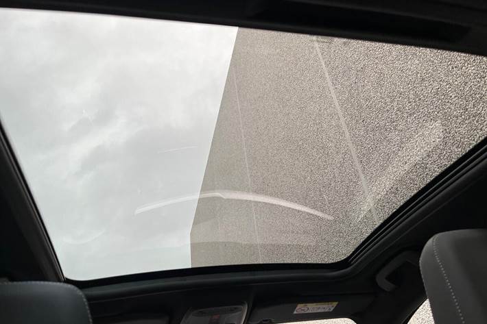 Sort Opel Corsa-e fra 2024