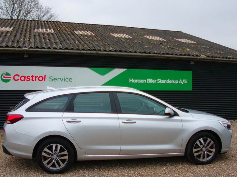 Hyundai i30 1,4 T-GDi Trend stc. DCT