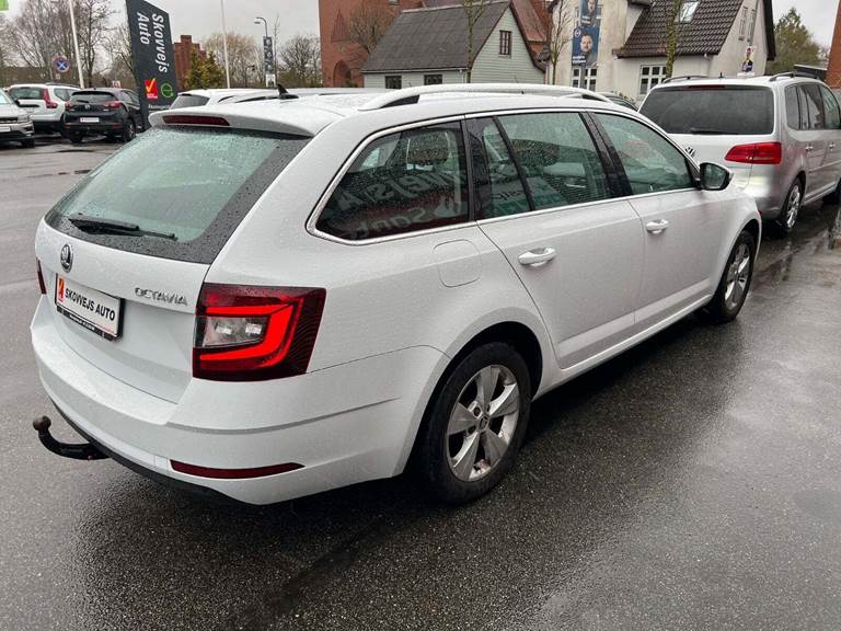 Skoda Octavia 1,5 TSi 150 Business Line Combi DSG