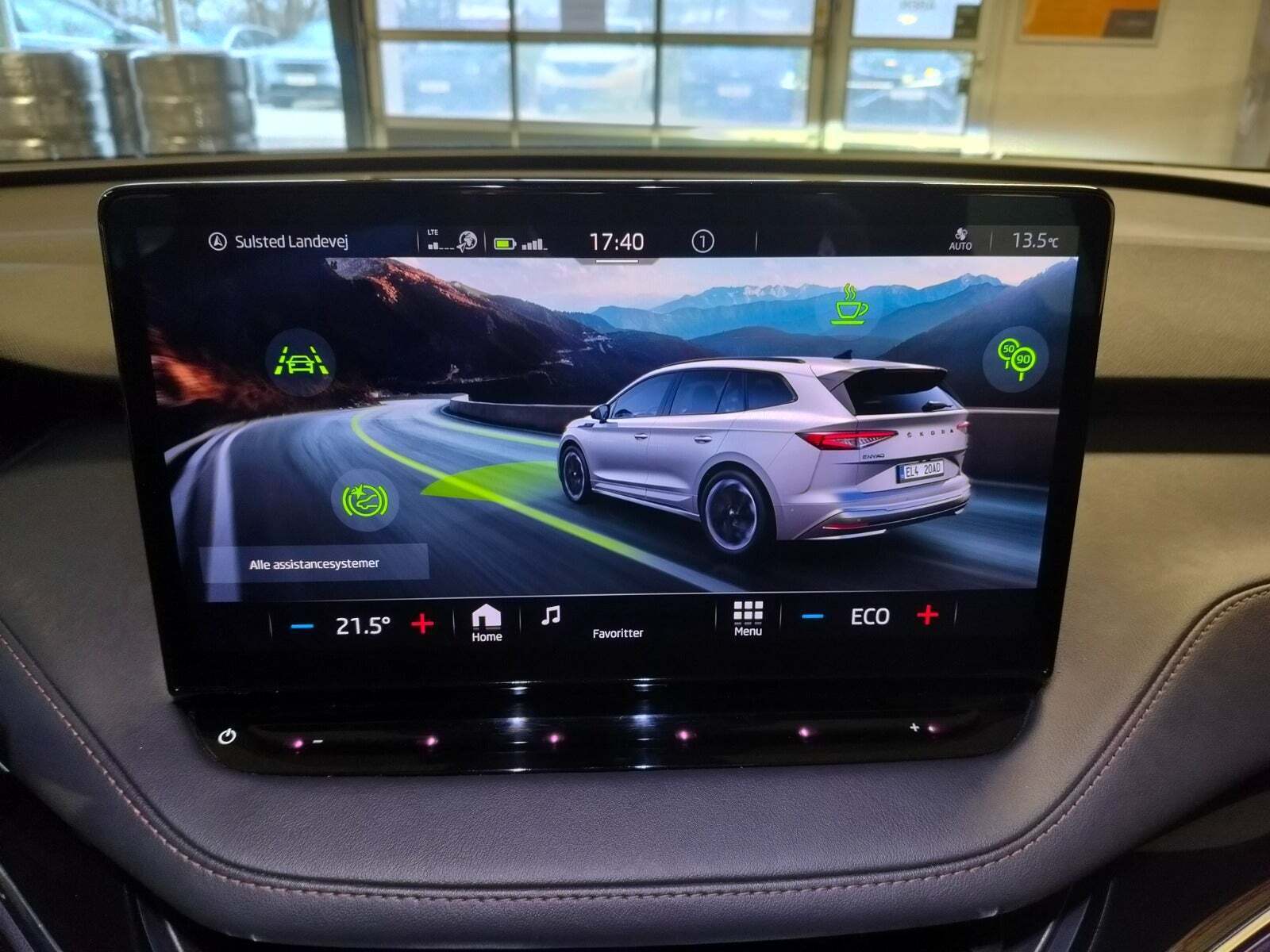 Sort Skoda Enyaq fra 2022