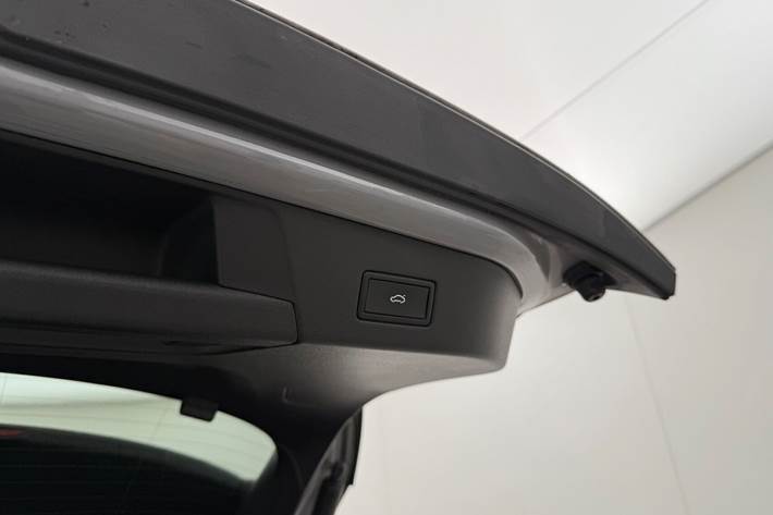 Grå VW ID.4 fra 2022