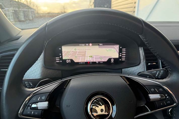 Blå Skoda Kodiaq fra 2022