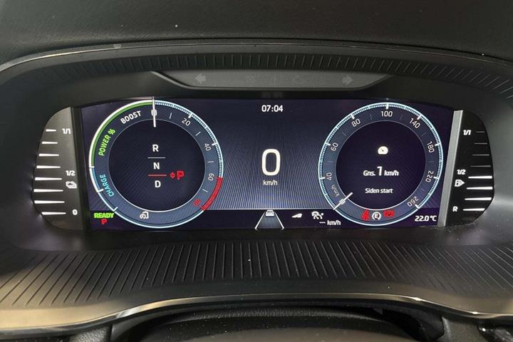 Grå Skoda Octavia fra 2021