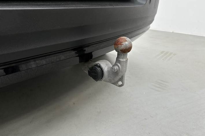 Blå Volvo XC40 fra 2021